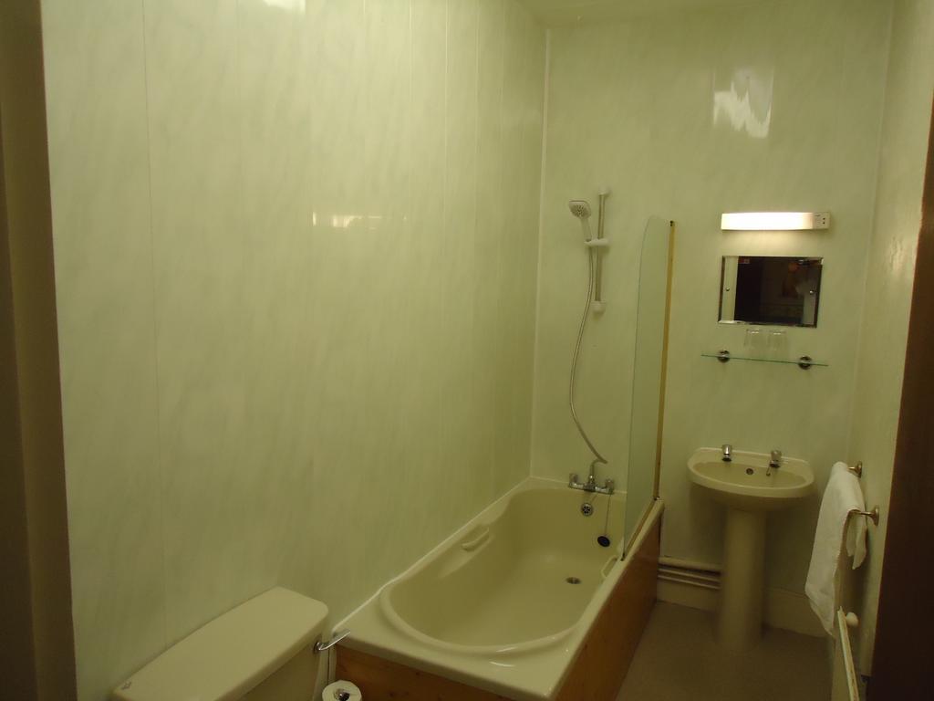 Abbey Court Hotel Торки Номер фото