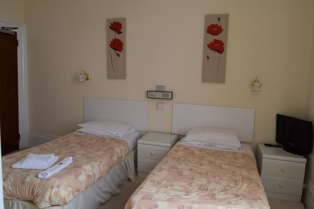 Abbey Court Hotel Торки Экстерьер фото